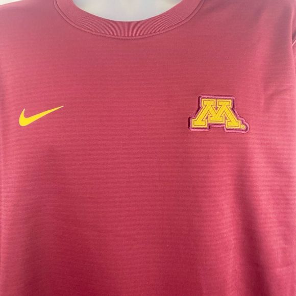 Nike Minnesota Golden Gophers On Field Long Sleeve // CQ5051-669 // Large - Picture 3 of 10